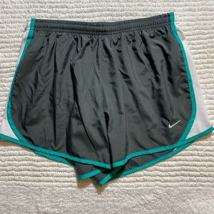 Nike dri-fit Gray and Teal Shorts Women's Size XL